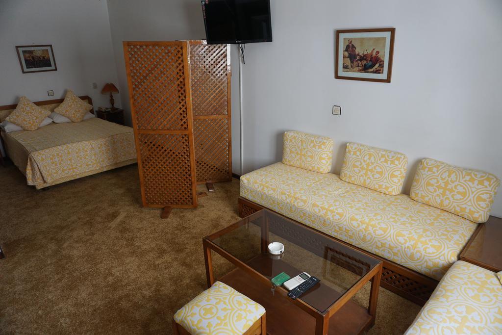 Hotel Zelis Asilah Exterior foto